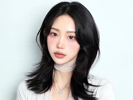 「左翼がいない国で暮らしたい」元巨人投手の父と韓国トップ女優の間に生まれた娘の政治発言が波紋の兆し