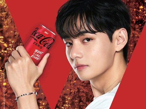 BTS・Vがまさにブランドと言えるティーザー映像も公開に!!「Best Coke Ever?」