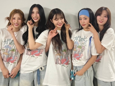Apinkが今年も「4月19日」に“恒例”の新曲リリースへ、事務所別れても長寿グループとして存在感