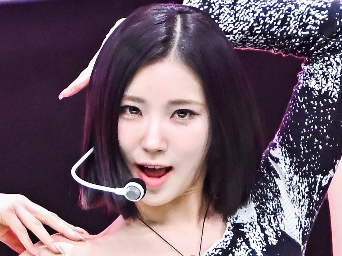 15歳上の夫とは「飲み屋」で出会った？結婚を機に引退した元K-POPアイドル、デマに怒りの告訴