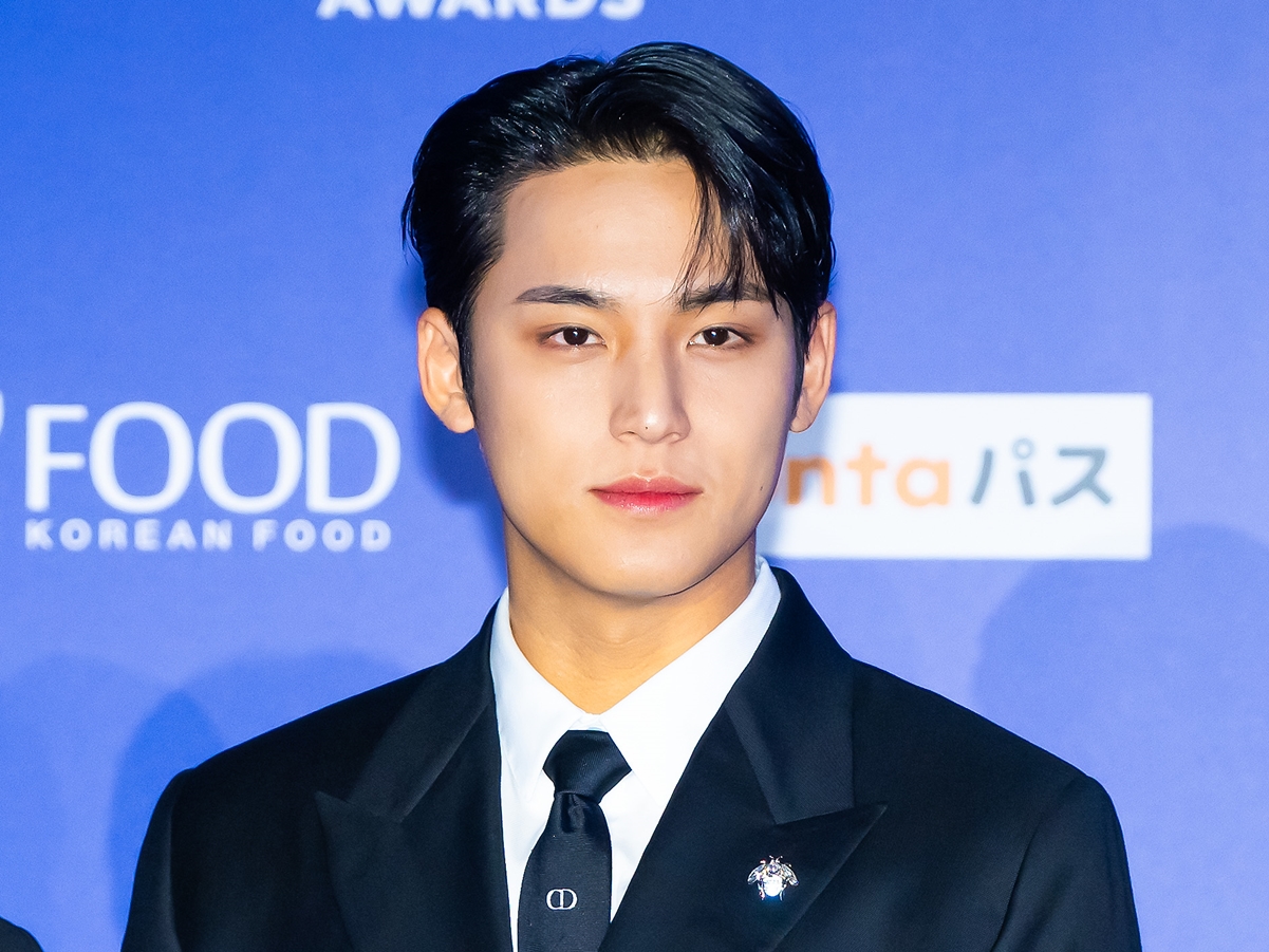 水も滴るいい男…SEVENTEEN・ミンギュの“入浴SHOT”にファン騒然「心臓破裂する」「ヤバイ」【PHOTO】