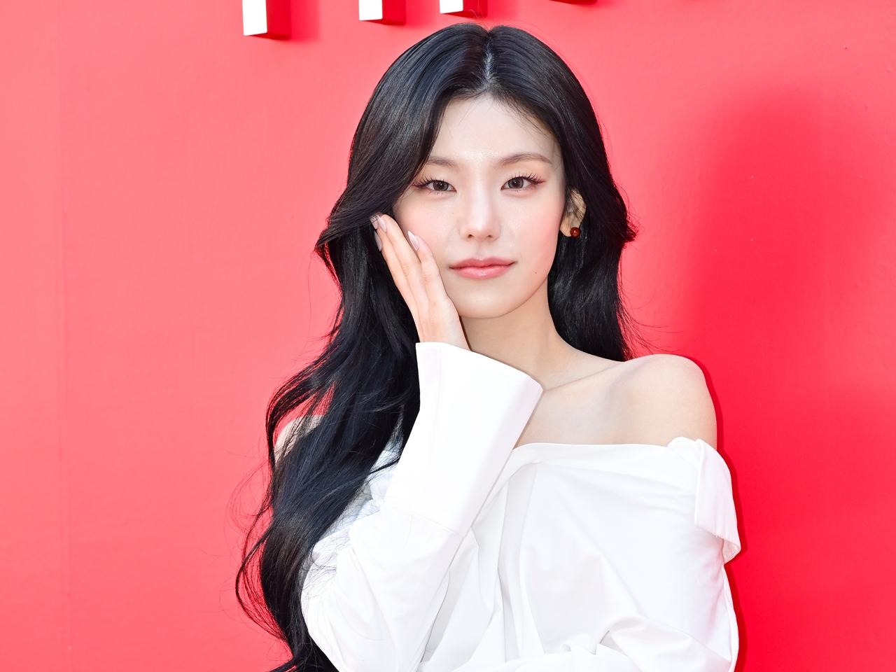 ITZY・イェジ、ソロデビュー曲『Air』のティーザー公開に期待高まる！圧巻の非現実的ビジュ