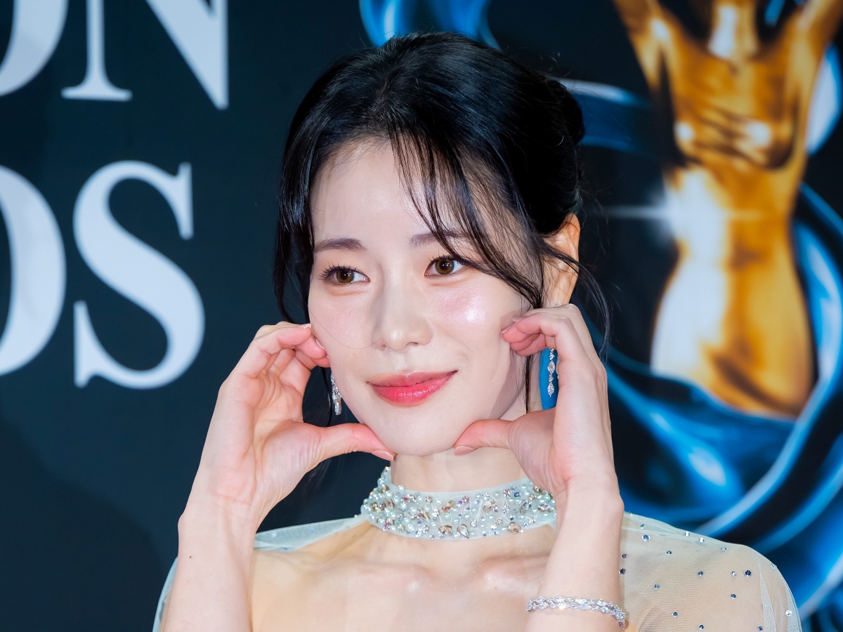 『オク氏夫人伝』で再びブレイク！イム・ジヨンの“大胆衣装”姿に釘付け「シーズン2、必ずやりたい」