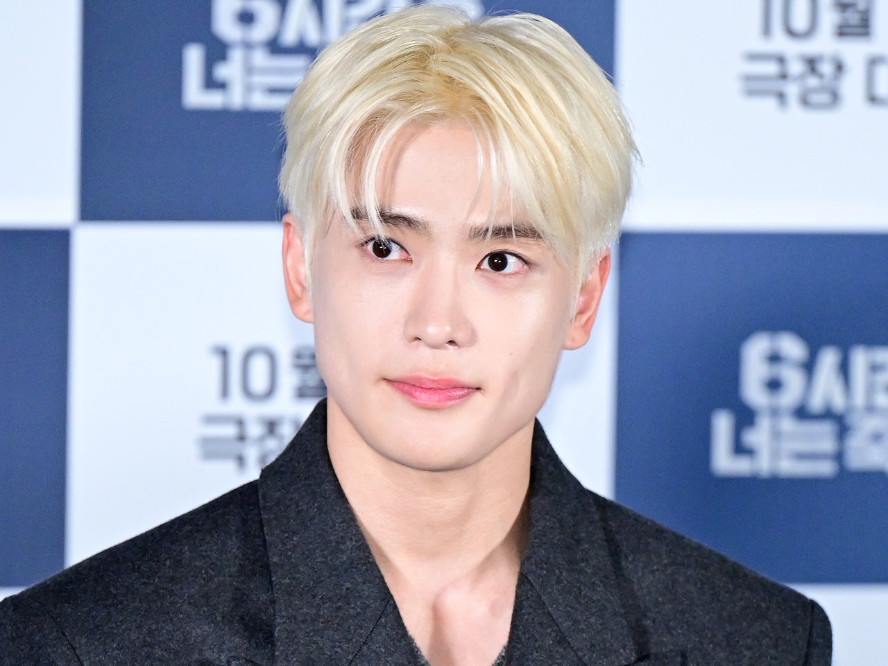 NCT・ジェヒョン、兵役中の近況を初公開！凛々しい顔つきが際立つ軍服姿「全国に通知されるべき」