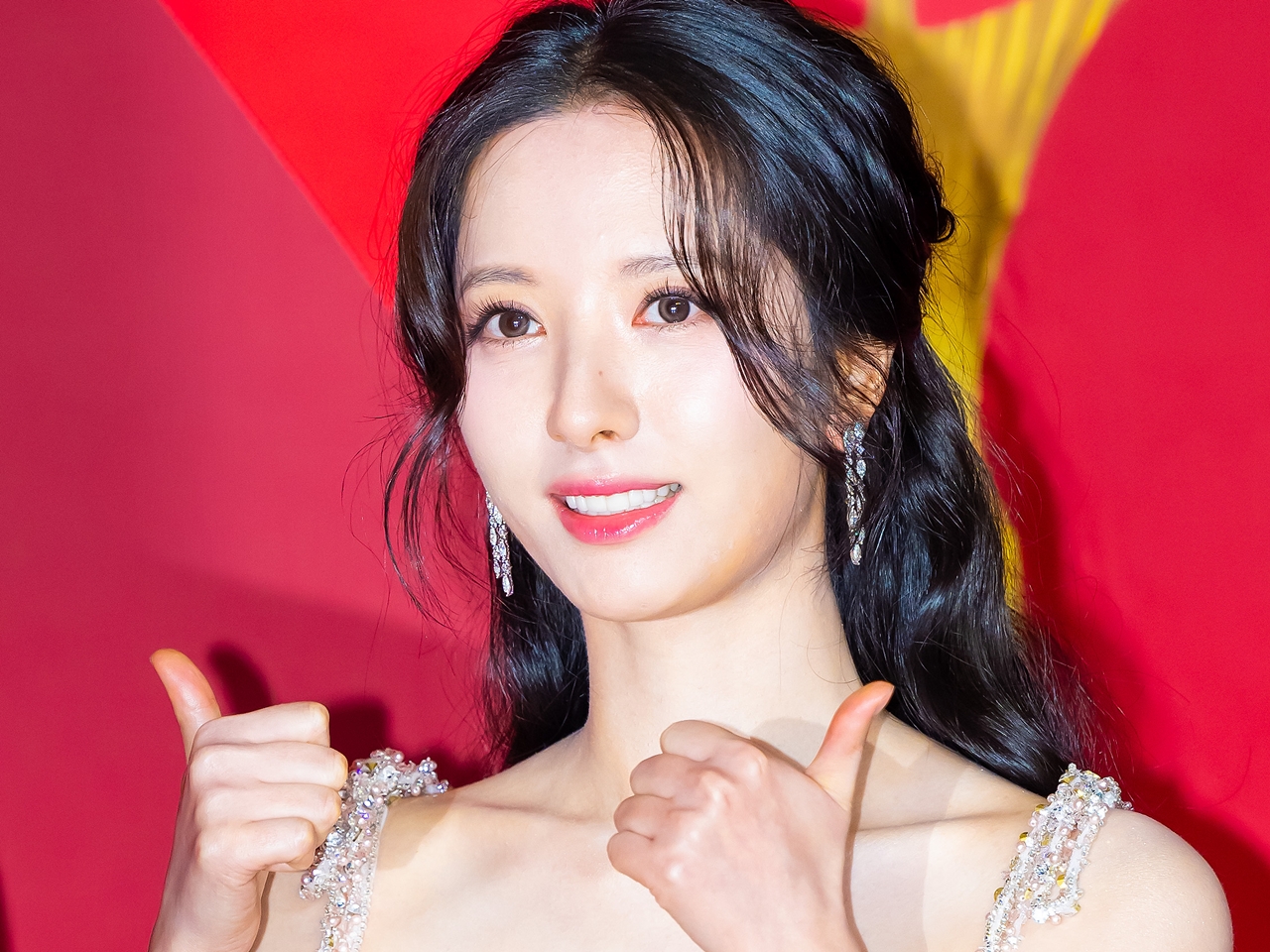 宇宙少女・ボナ、今度は韓服姿で巫女に変身!? 新主演作のファンタジーロマコメ『帰宮』に高まる期待