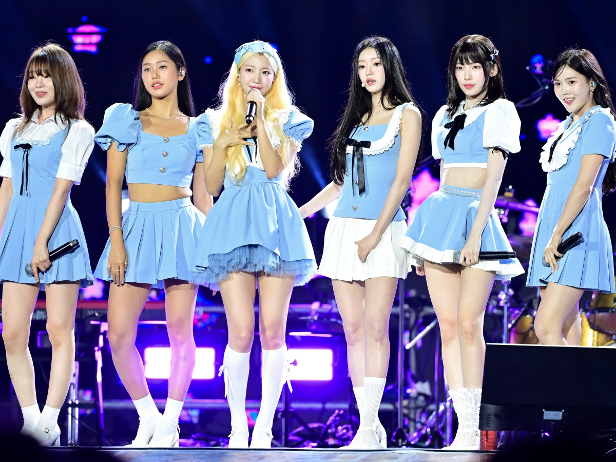 デビュー10周年、OH MY GIRLが明かす「笑って泣いた、7人の10年」【PHOTO】