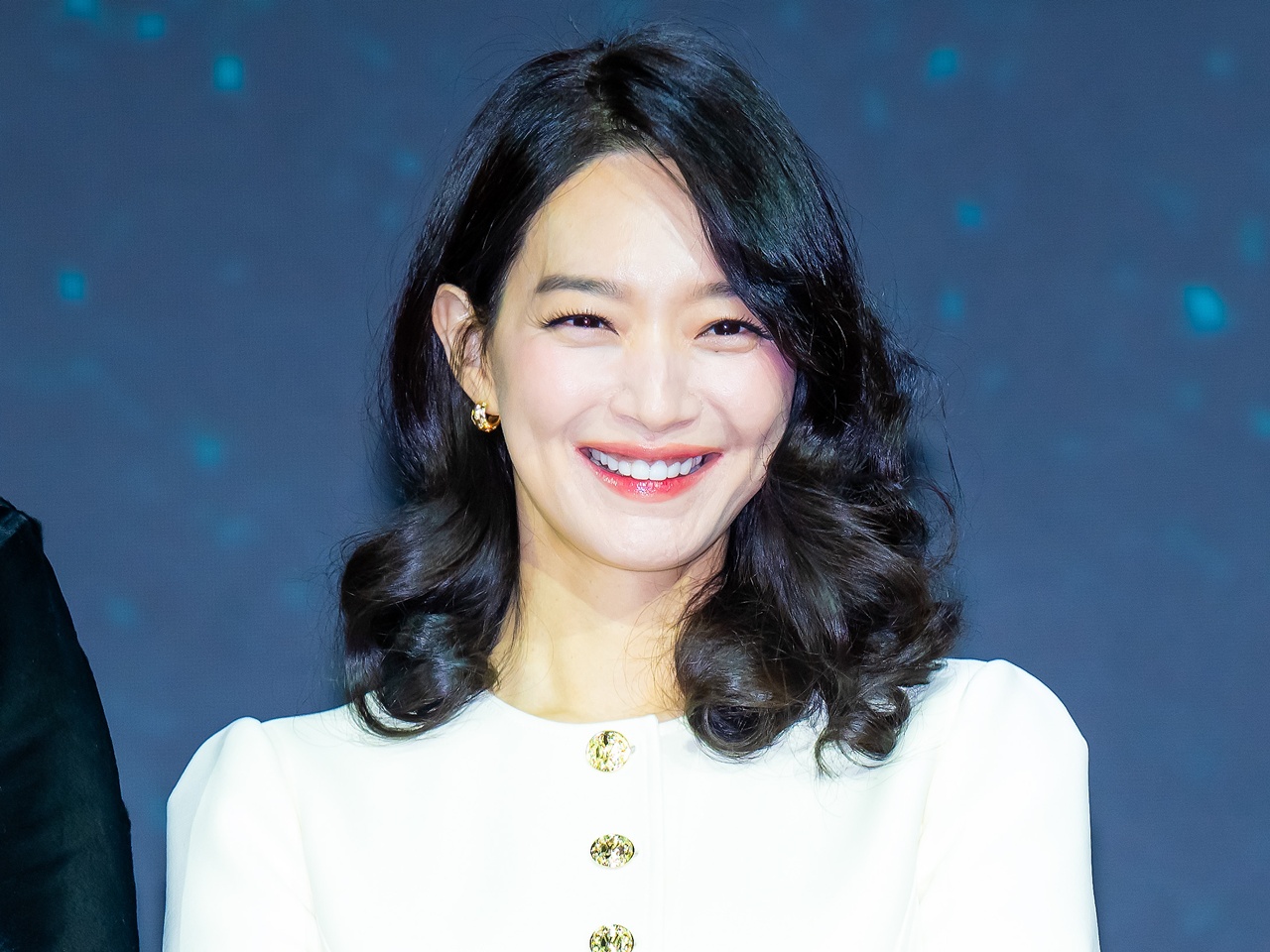 女優シン・ミナ、犯罪スリラーに挑戦！Netflix新ドラマ『悪縁』でトラウマ抱える外科医に