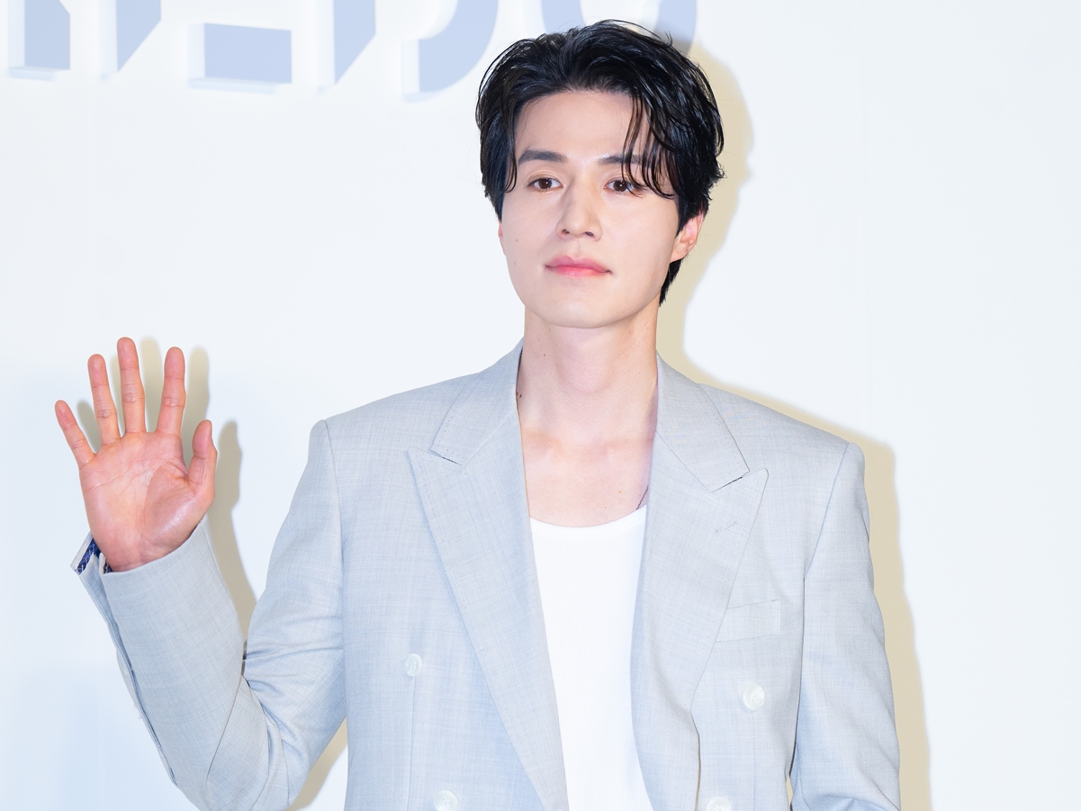 尹大統領の罷免に歓喜？『トッケビ』出演の韓国俳優、少女時代の楽曲使用し「春が来た」発言