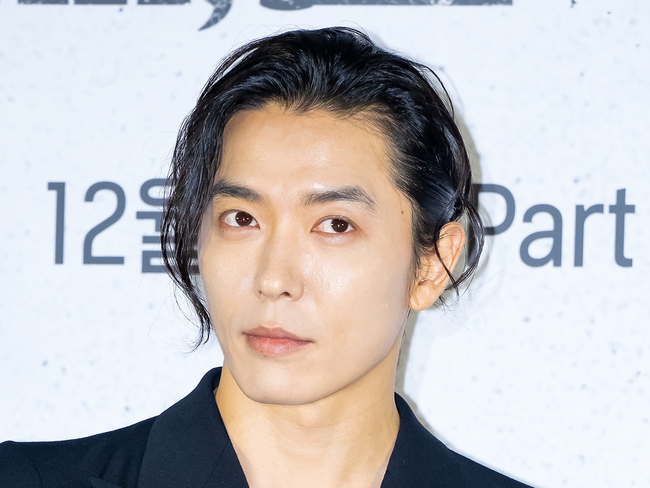 キム・ジェウク、“濃密な恋”も“アクション”も全部やる宣言！止まらない俳優としての情熱