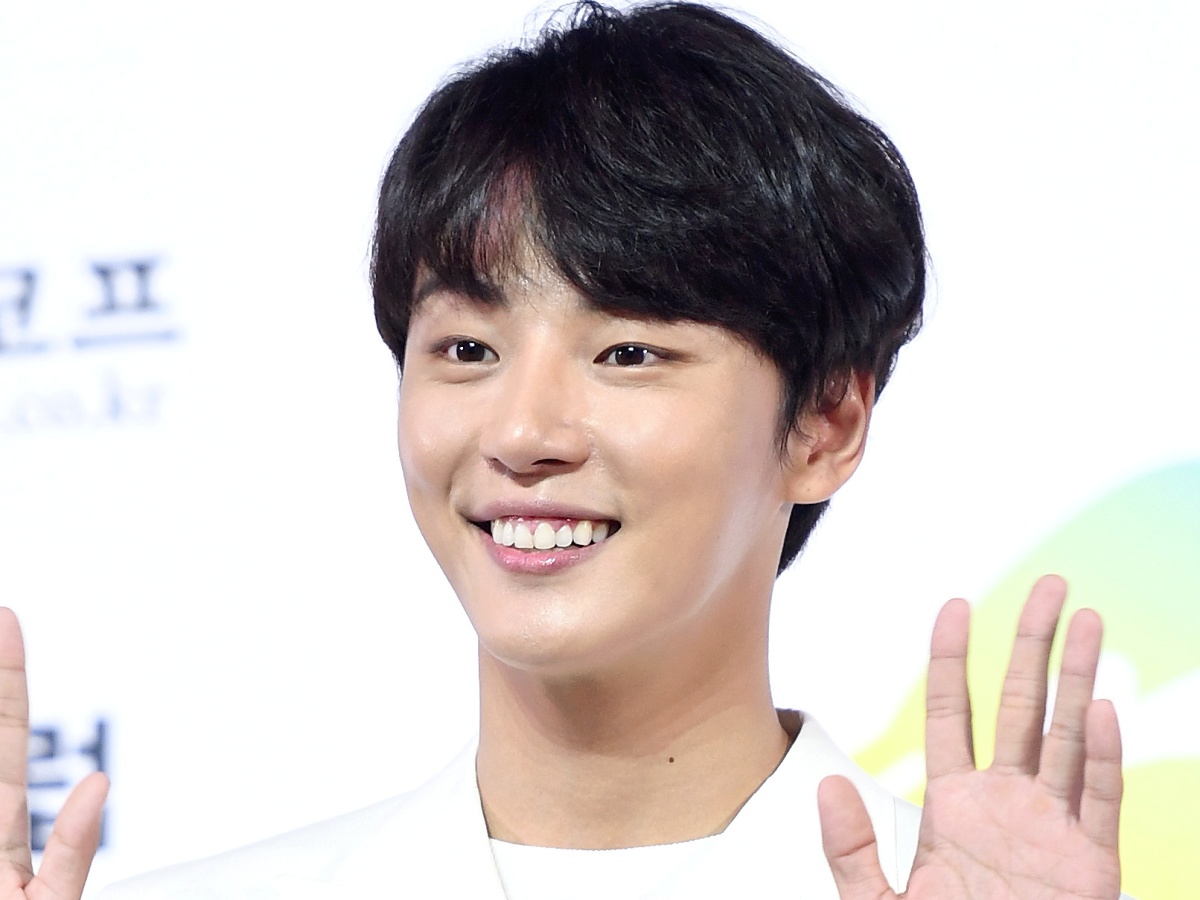 『不滅の恋人』ユン・シユン、児童施設に笑顔届ける…心温まる“こどもの日”の贈り物！『模範タクシー』にも出演決定