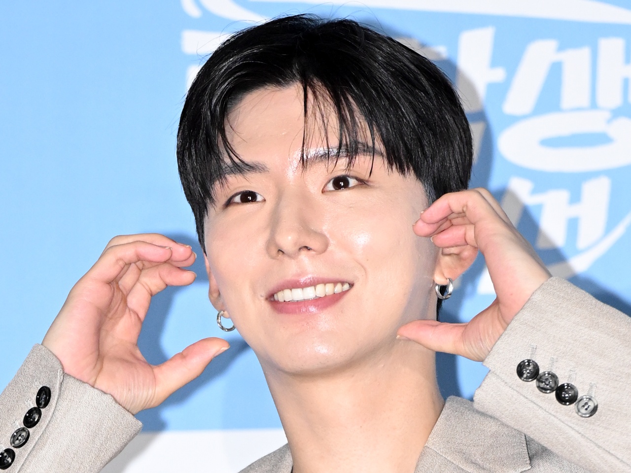 MONSTA X・キヒョン、除隊後初めてバラエティ番組に出演！30代にして“末っ子”に