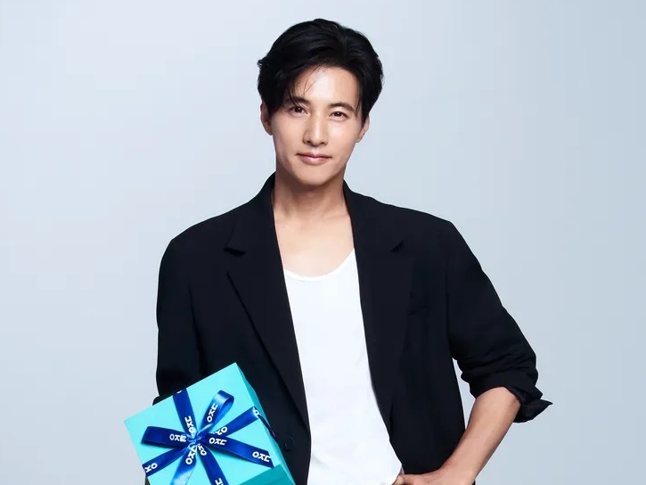 ホントに47歳!? 元祖“韓流四天王”ウォンビンが復帰、圧倒的なビジュアル…広告モデルに電撃起用