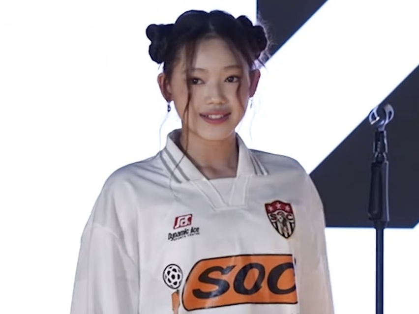 BLACKPINKと同じ“4人組”！YG新ガールズグループ、1人目のメンバーはオーストラリア出身15歳