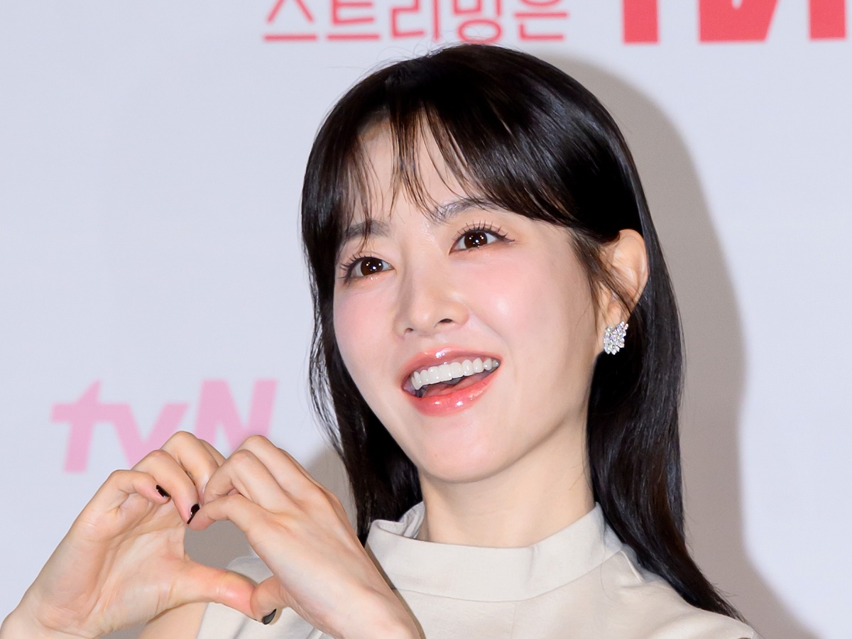 パク・ボヨン、海外ファンミ“全席完売”も…開催直前に延期を発表「内部事情」