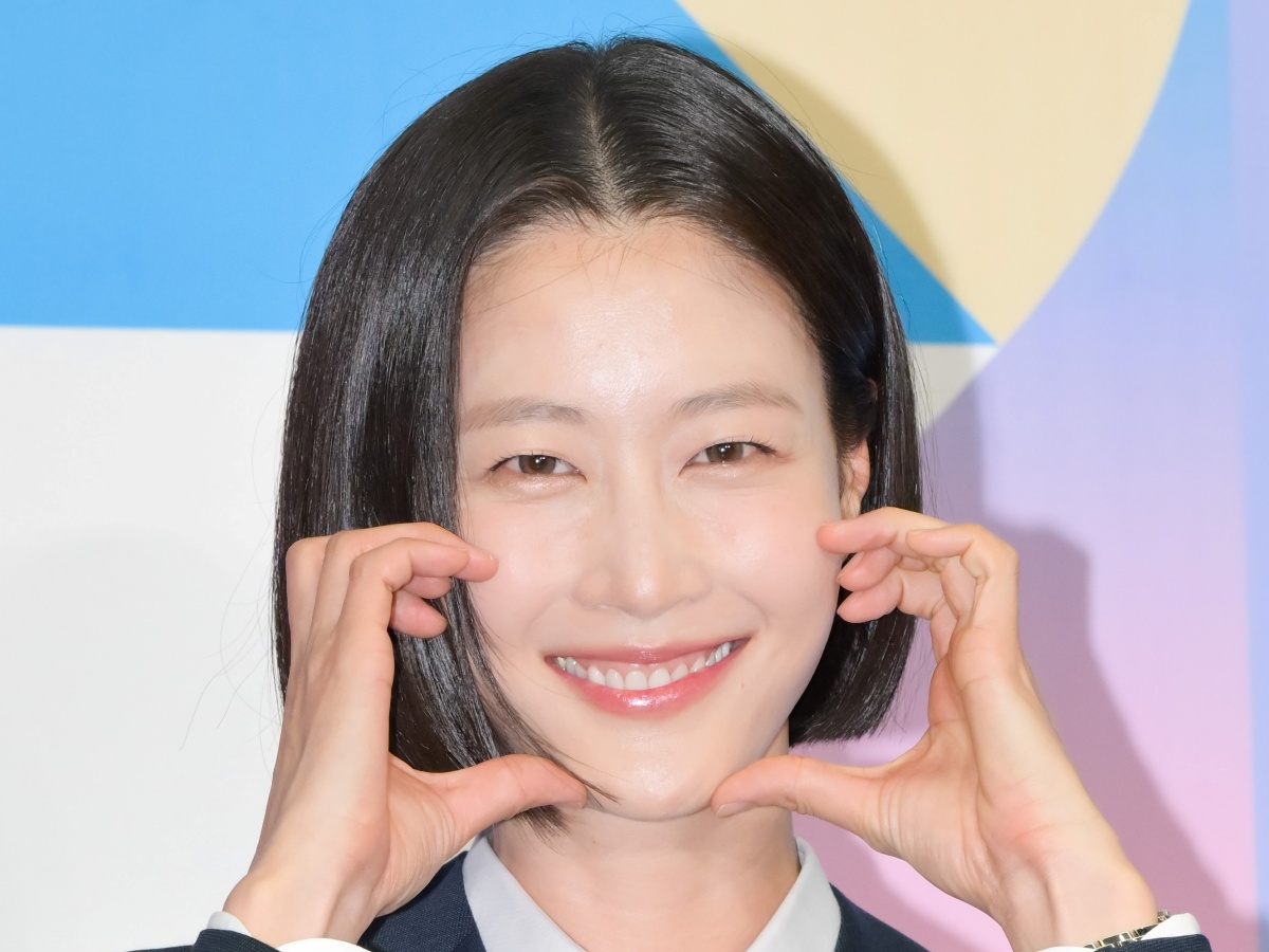 「お金が逃げる顔」と言われて…韓国女性モデルが整形を告白！効果は？