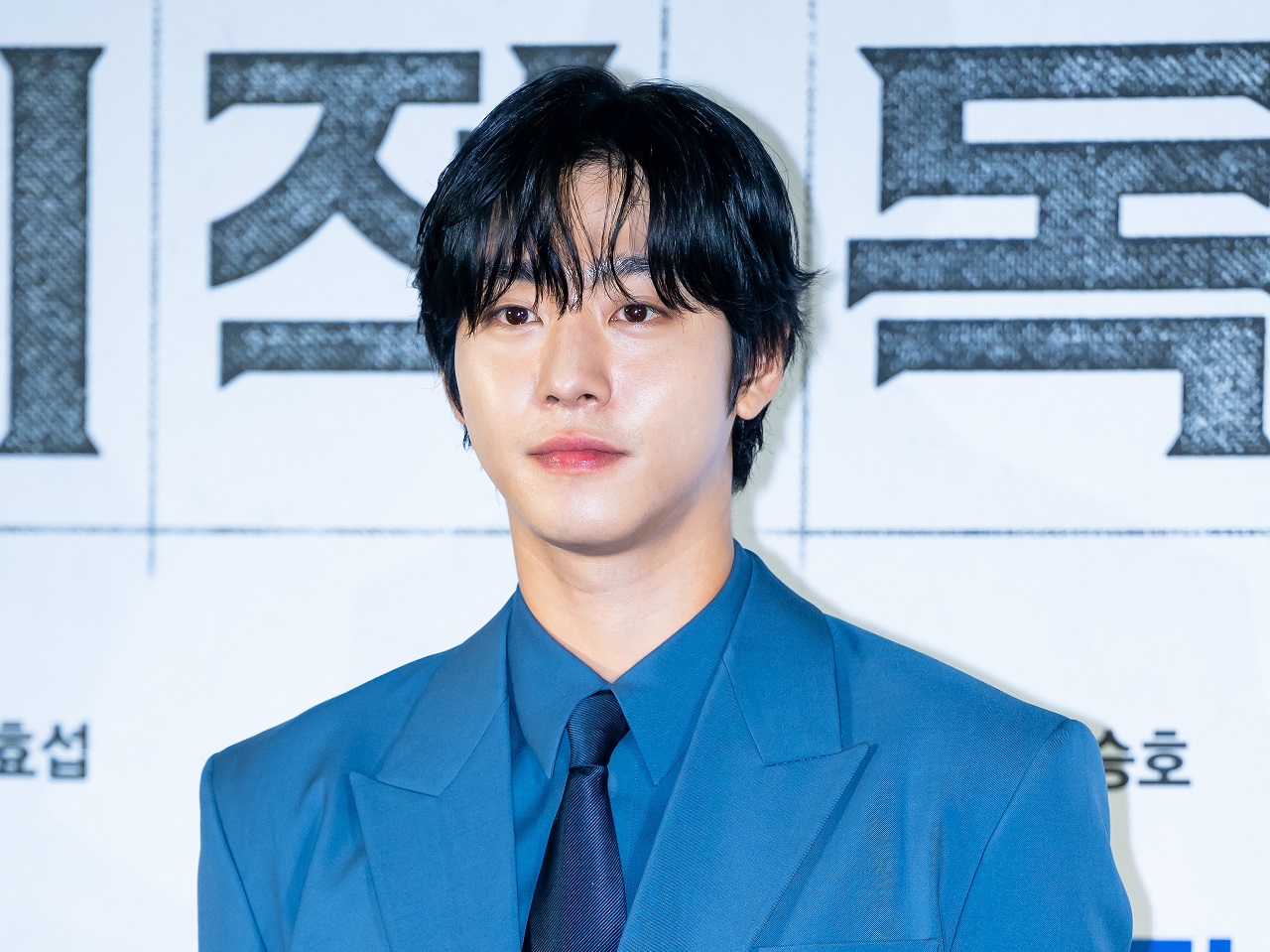 現実的なロマンスから声優、ファンタジー作品まで…『社内お見合い』俳優アン・ヒョソプの時間が来る