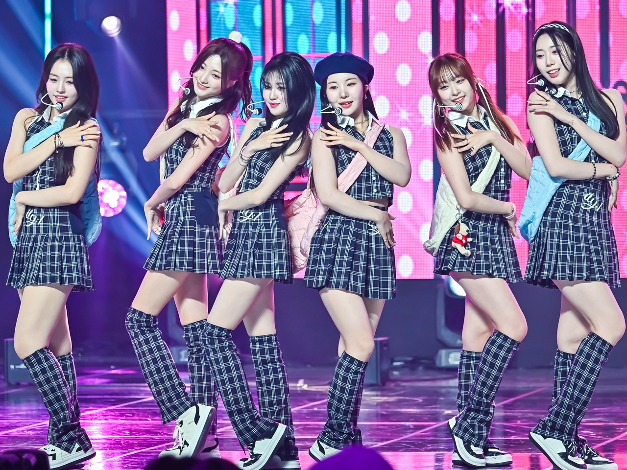 『ガルプラ』『ニジプロ』出演メンバー所属 6人組女性グループ「ILY:1」デビュー3年2カ月で活動終了