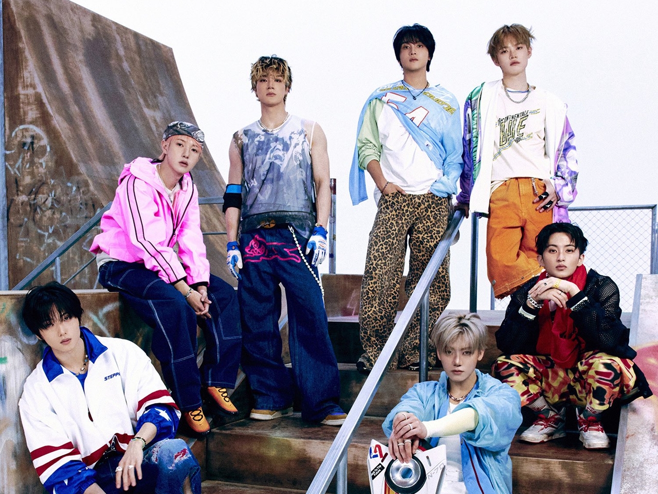 NCT DREAM、韓国バラエティ番組で“リンゴ販売”に挑戦！「顔の甘さもリンゴ級」と話題に