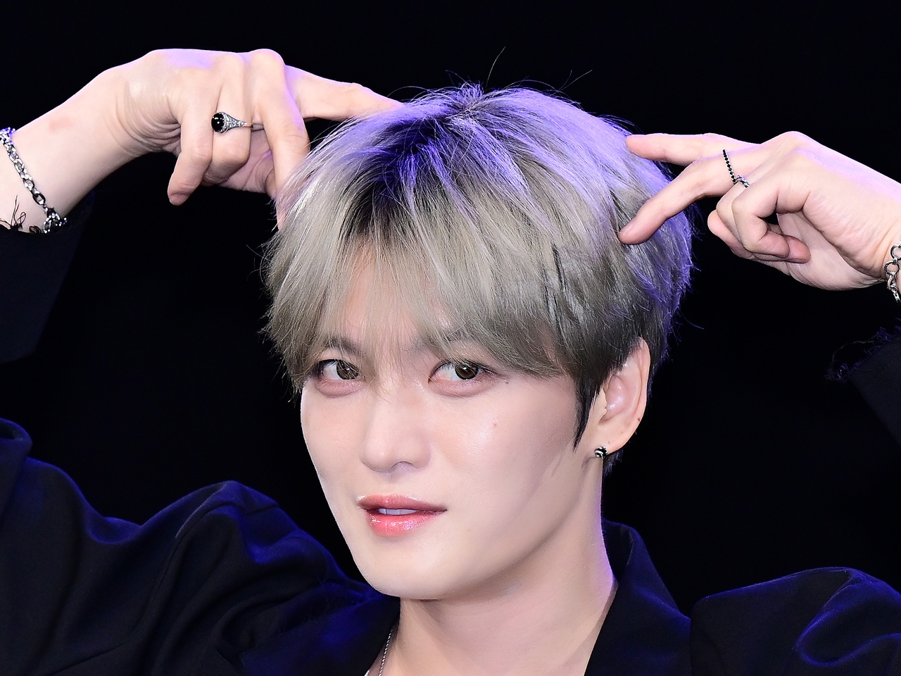 元東方神起・ジェジュン、兵役中に“デスノート”をしたためていた？「名前が書かれていないと危険だ」