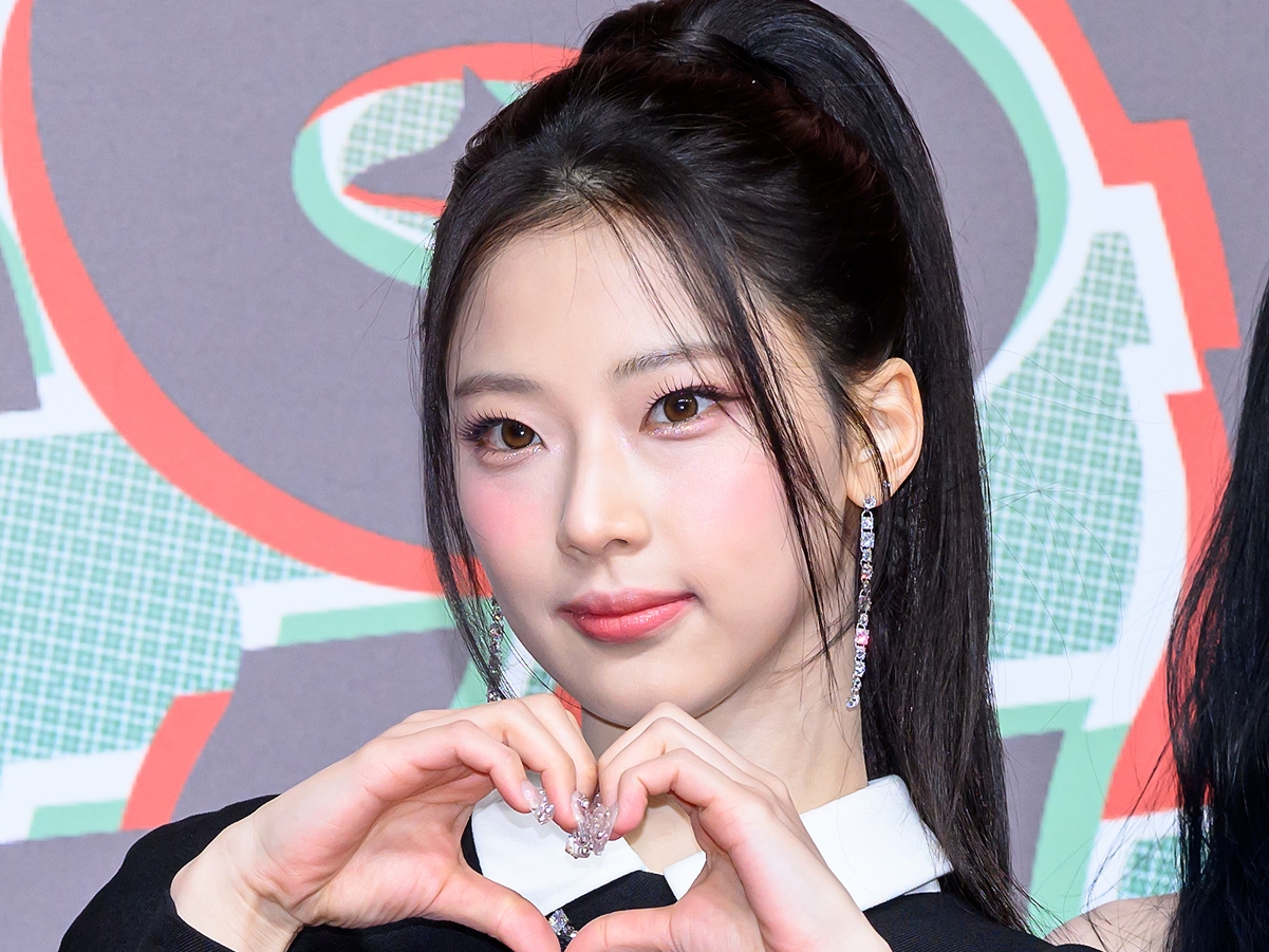 “バキバキ腹筋”に視線集中！BABYMONSTERの日本人メンバー・ルカ、圧巻スタイル披露「憧れ体型」【PHOTO】