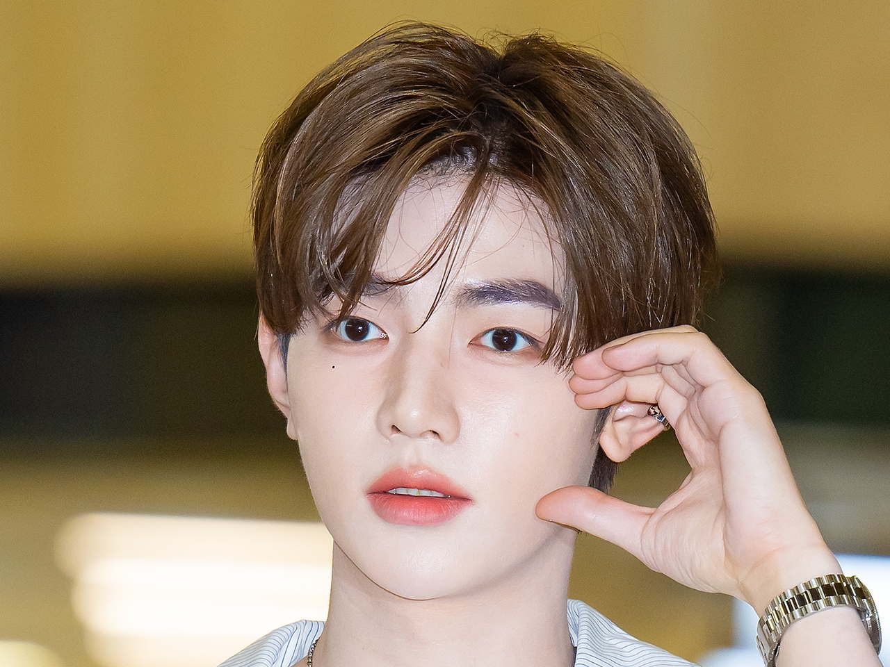 ZB1ジャン・ハオ、“ドリアン愛”が高じて香水までつける!?「再びシャワーを浴びた」と吐露