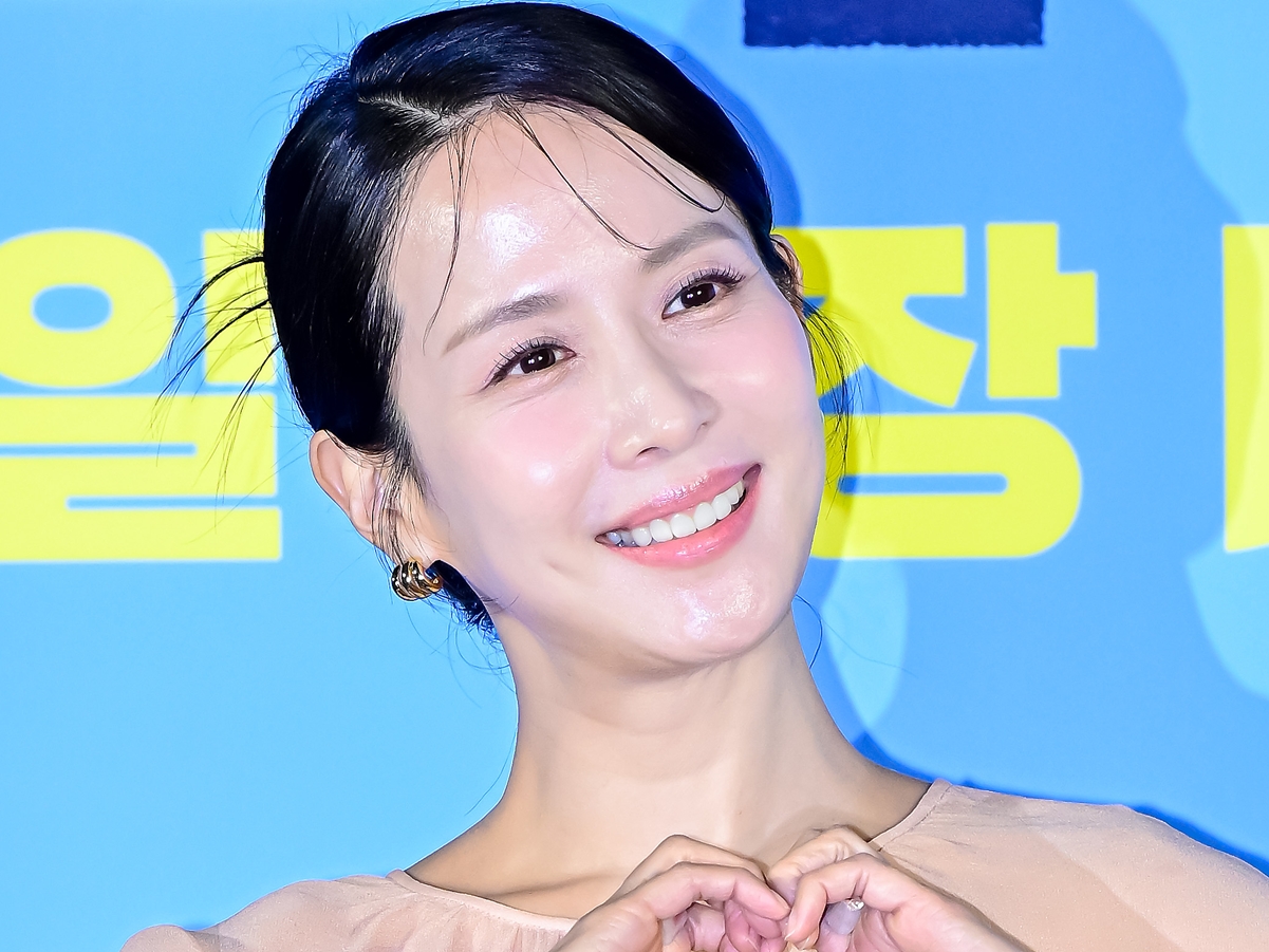 『パラサイト』“美人奥様”チョ・ヨジョン、165cm・45㎏の体型管理がストイックすぎる…「ラーメンは年に1回」