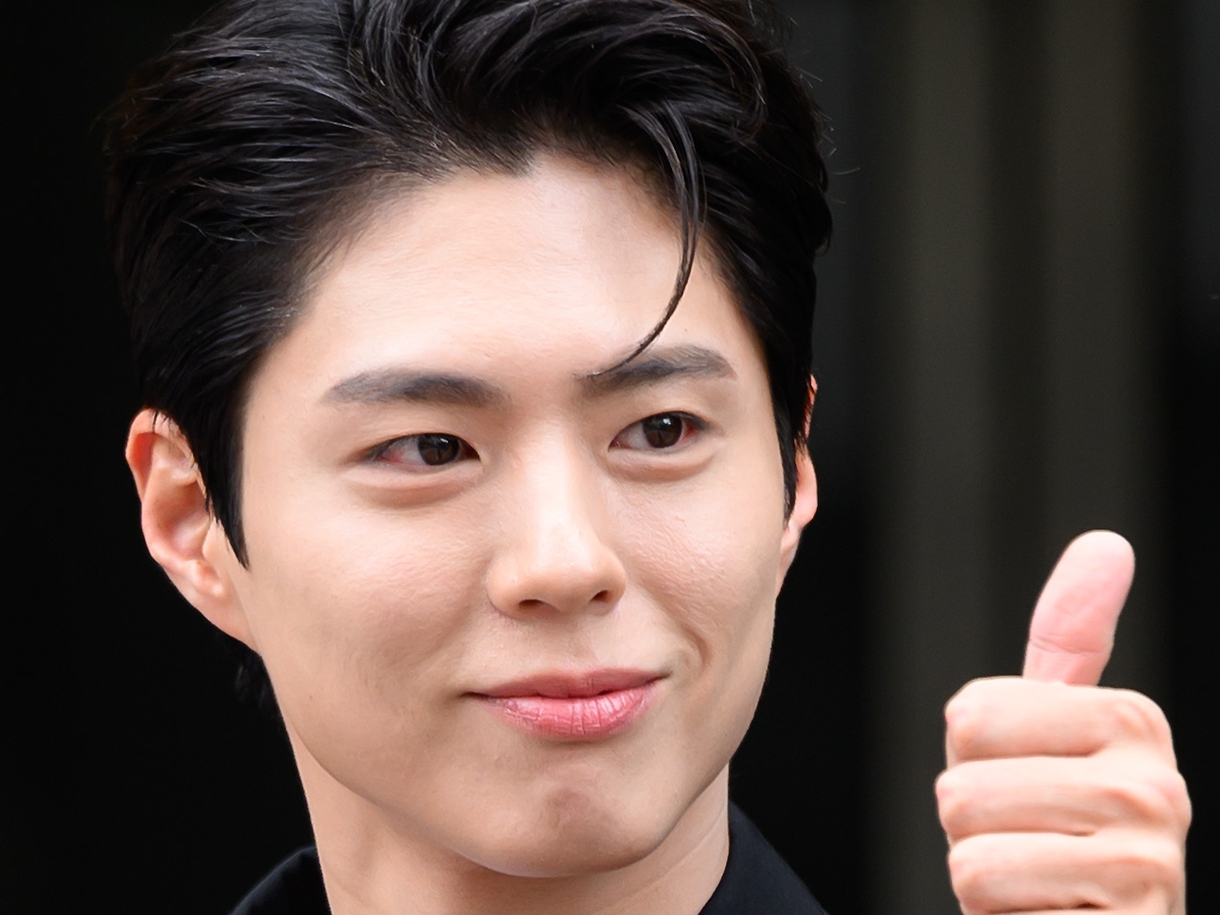 尽きないパク・ボゴムの“良い人エピソード”、共演者・スタッフから続々　もはや“習慣”？