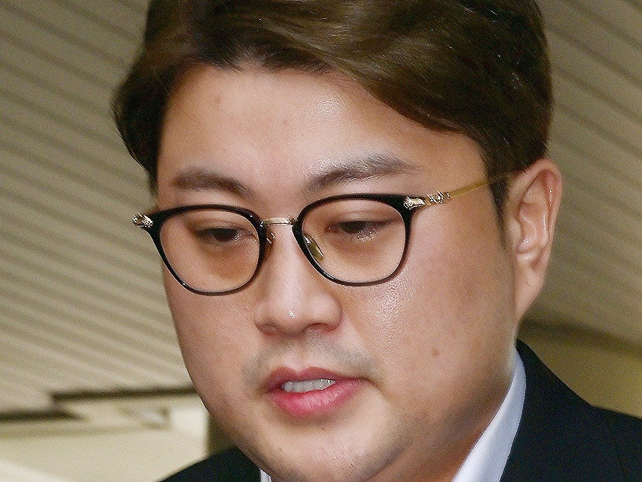 飲酒運転当て逃げ→マネージャーを身代わりにした韓国歌手、上告断念で懲役2年6カ月が確定