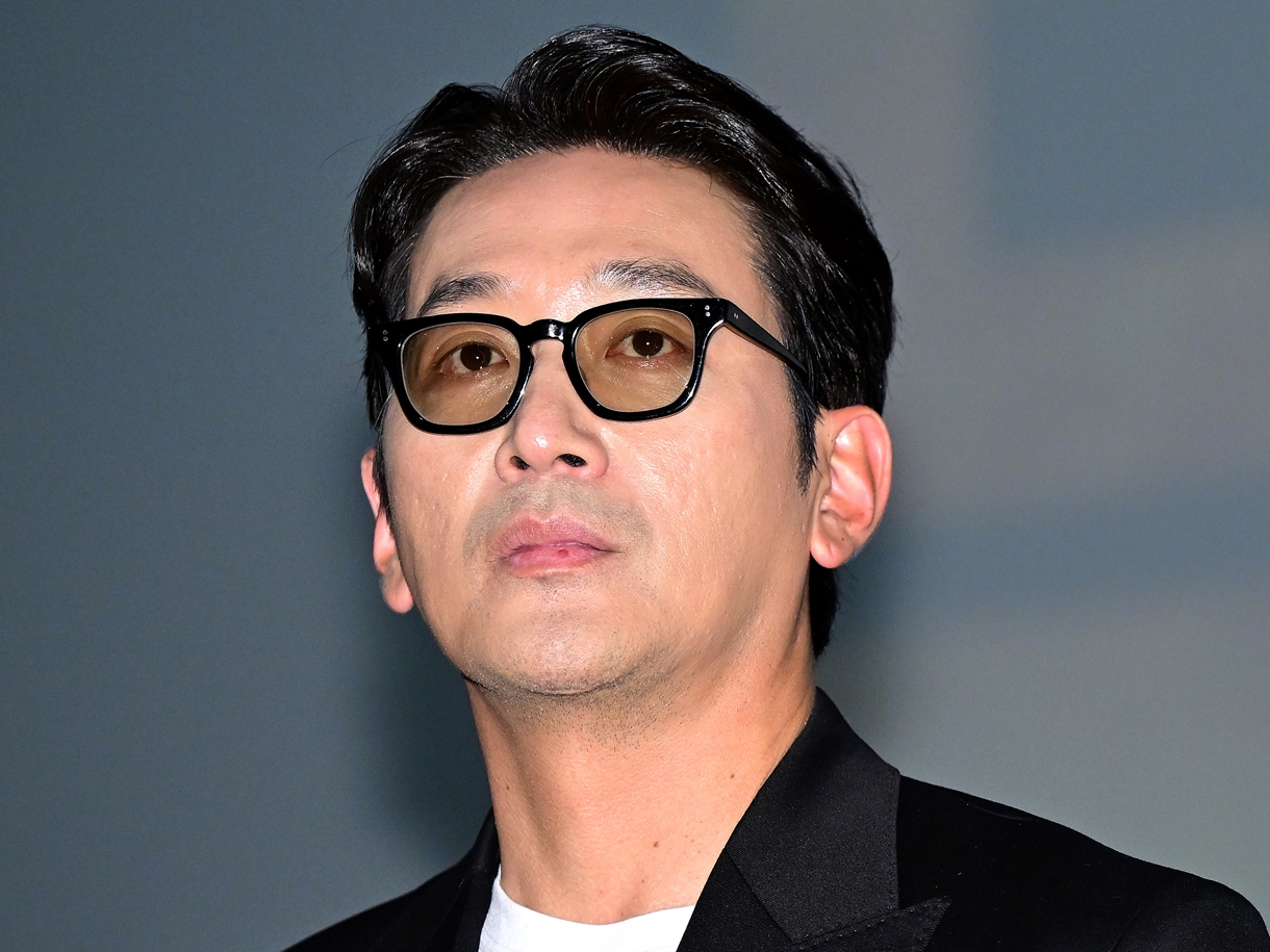 ハ・ジョンウ、監督・主演作のインタビューが一時中止に…試写会当日に急性虫垂炎→緊急手術