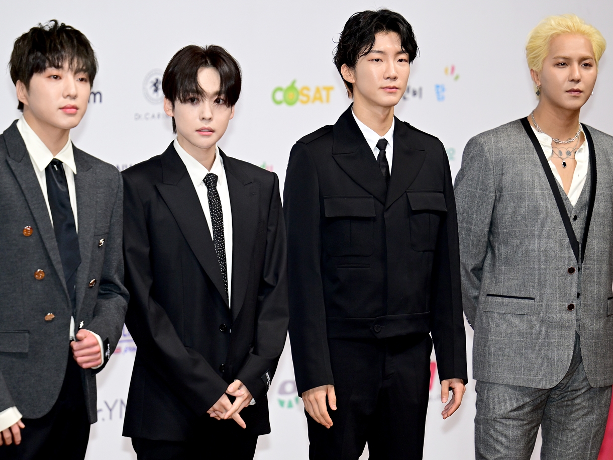 “兵役不正”疑惑メンバーは不在でも大反響！WINNER、チケット即完売→追加公演決定