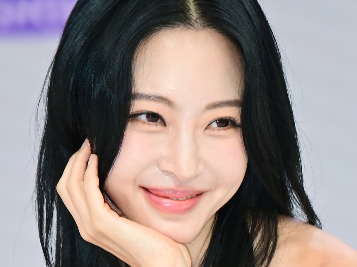 人妻の余裕？隠すよりも“魅せる”選択に視線集中、10歳差婚・韓国女優の艶やかな肉体【PHOTO】