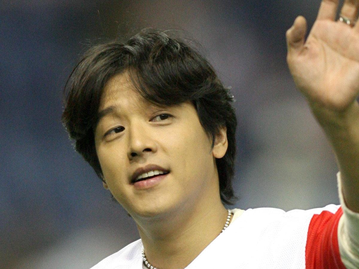 ヨン様の代わりに『冬ソナ』出演の可能性があった元祖韓流プリンス、19歳下の再婚妻を公開