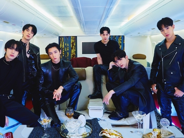 MONSTA X、圧巻パフォーマンスで日本ファンを魅了！『CDTV』にデビュー10周年で初出演