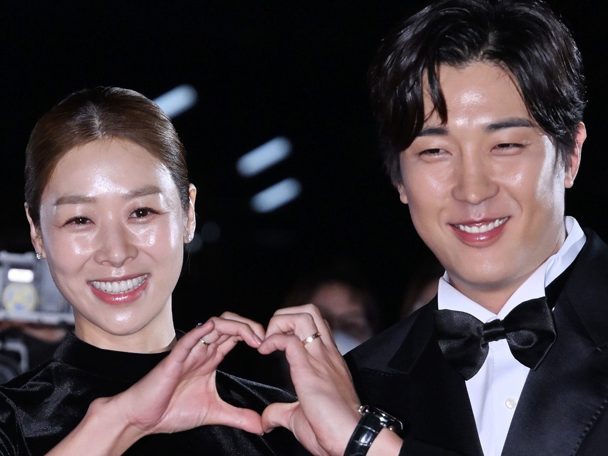 “W不倫夫を赦した”韓国女優、3年ぶりの本業復帰で語った本音「私だけは頑張ろうという重圧」