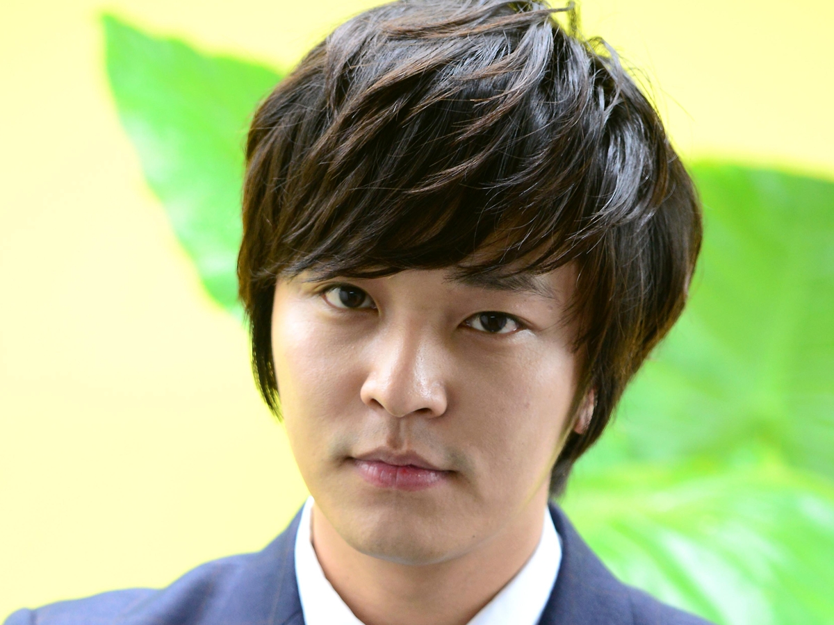 「中絶強要」トラブル経て日本で活動、韓国男性アーティストの近影に「女性かと」の声　再び注目集まる