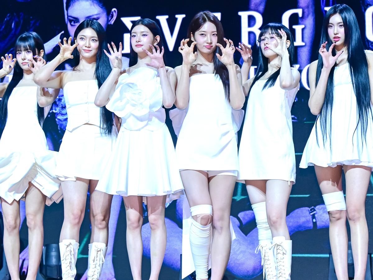 “収入ゼロ”で事実上の解散となった韓国グループに追い打ち　日本のガールズグループに名前まで奪われ…ロゴまで酷似