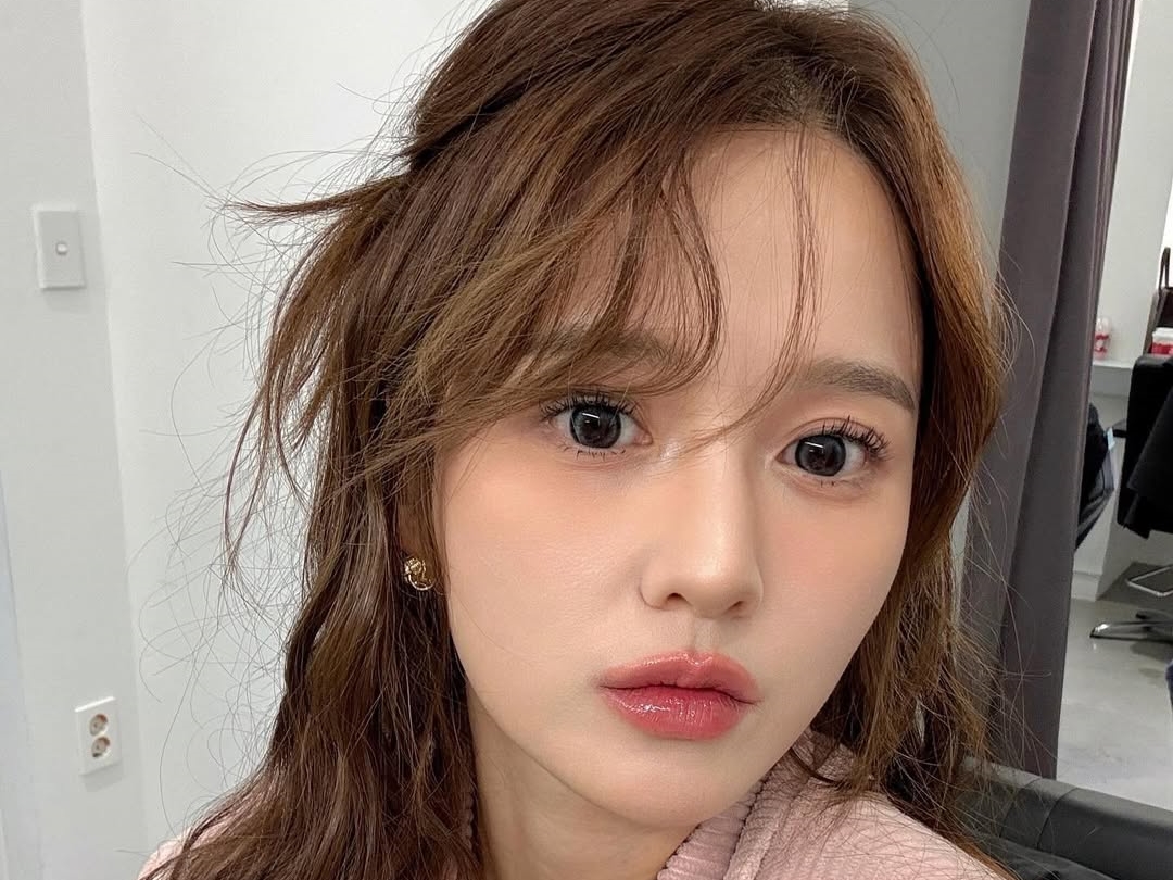 「ヤバい」“結婚から5日”、新婚旅行中の韓国女優が八方塞がり状態…現実と向き合う姿に称賛