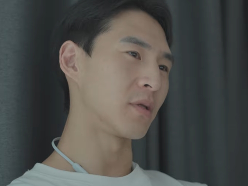 登録者205万人の韓国ユーチューバー、公約通りチャンネル削除し涙　新人として再出発へ