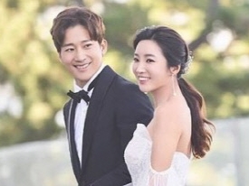 【写真】美女ゴルファーのイ・ボミ、新郎との貴重な2ショット結婚写真が大公開！