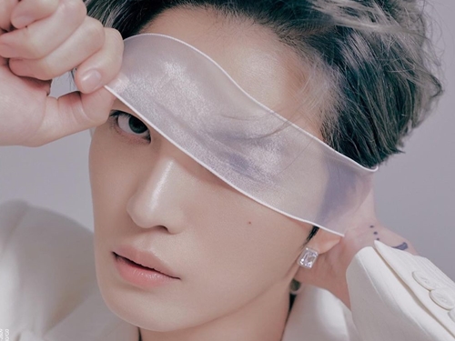 ジェジュン、中国のファッション誌で「人間ばなれした」超絶ビジュアル披露！【PHOTO】