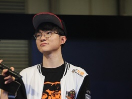 eスポーツ界の 「神」であり「魔王」 韓国最強と称されるプロゲーマーFakerとは何者か