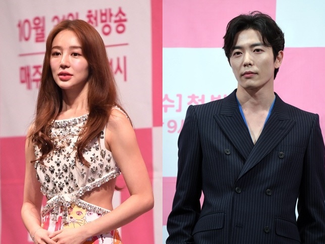 『コーヒープリンス』出演ユン・ウネ＆キム・ジェウクが料理番組で再会！“手料理”のお味はいかに？