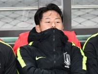 “韓国のメッシ”とされたイ・スンウ、今度は相手に頭突きで衝突騒ぎに…