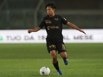 先発7試合“未勝利”のイ・スンウ…とうとうメンバー外でレギュラー争いは絶望的か