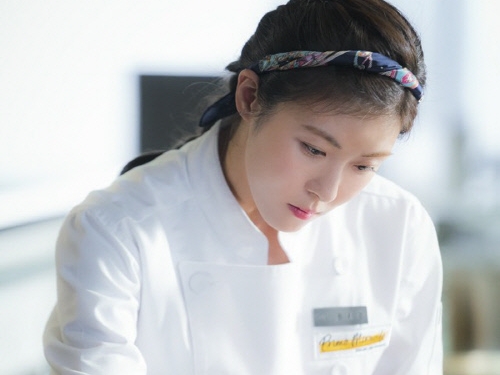 女優ハ・ジウォン、主演ドラマで初のシェフ役「平凡な日常の幸せを伝える」