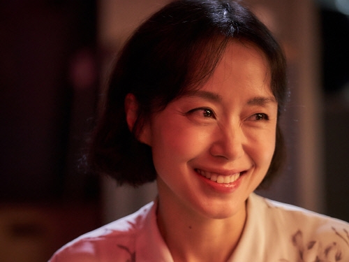 “カンヌ女優”チョン・ドヨン、新作映画で帰ってくる！“かつてない強烈なキャラ”