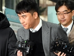 “特大スキャンダル”から1年…元BIGBANGのV.Iは「中心人物」ではなかったのか