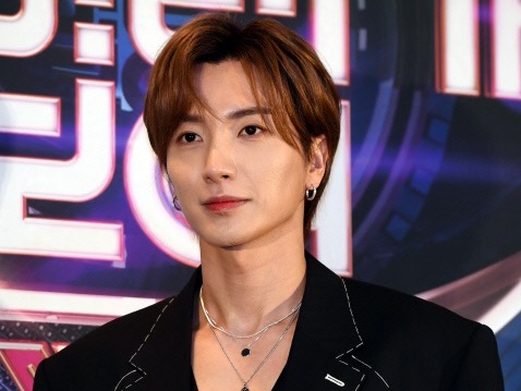 SUPER JUNIORのイトゥクがハッキング被害を訴える「やめてください」…ファンも応援