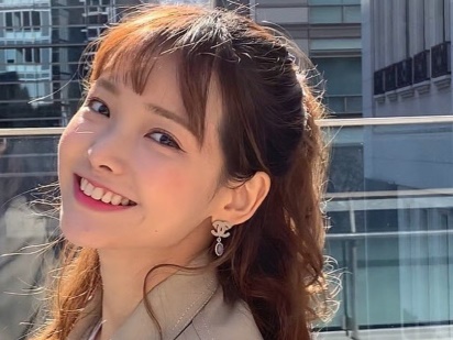 NHK朝ドラにも出演決定！突然の日本行きで“引退説”流れた韓国女優、クリスマスは表参道を満喫【PHOTO】