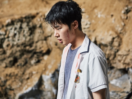 『梨泰院クラス』で注目の俳優キム・ドンヒ、Netflix『人間レッスン』に主演。“勢い止まらず”